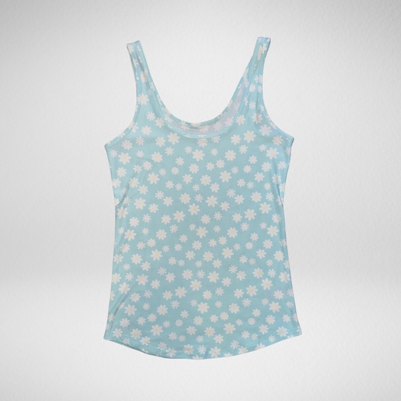 New Without Tags Light Blue Flower Tank Top - Picture 1 of 2